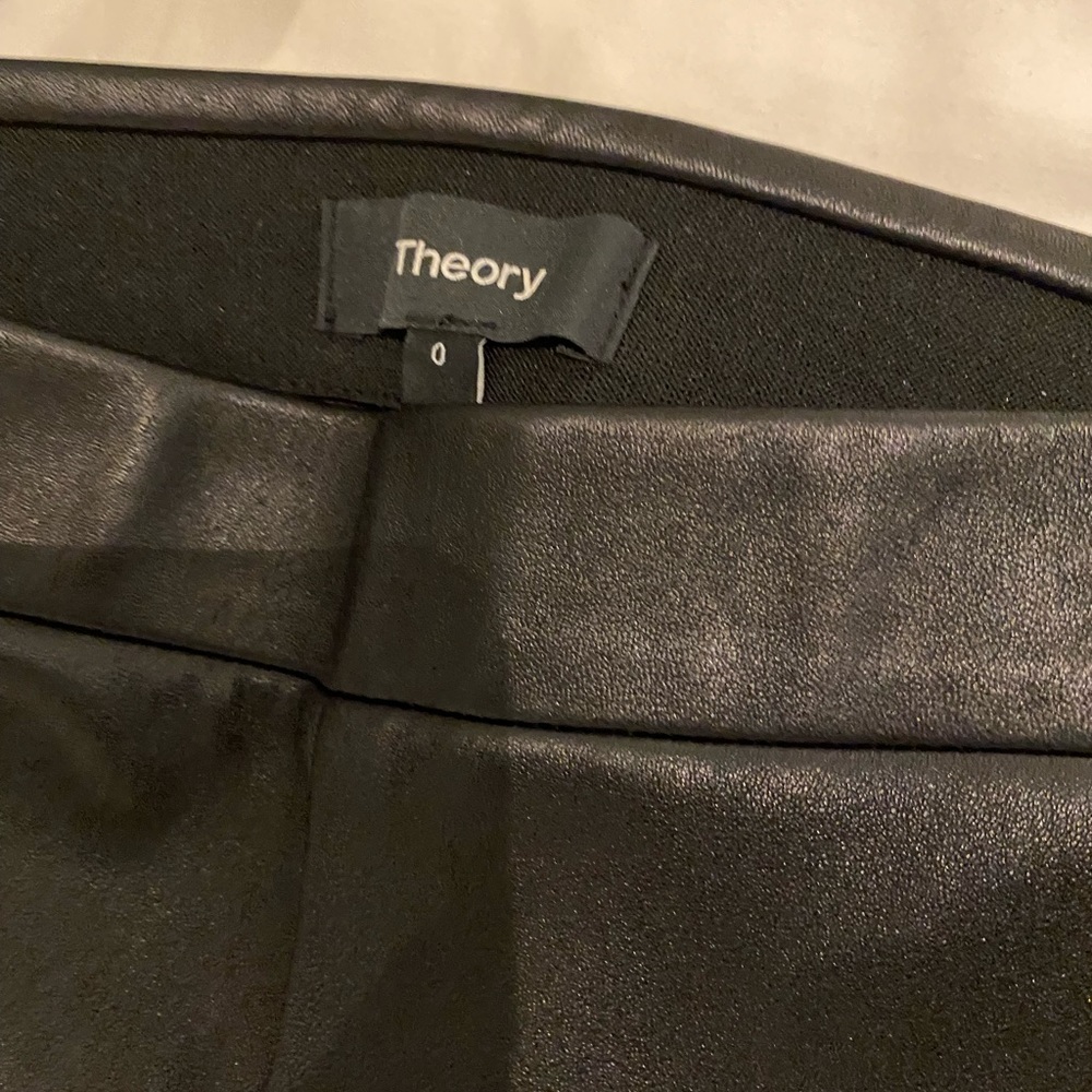 NWOT Theory Abdelle leather leggings size 0